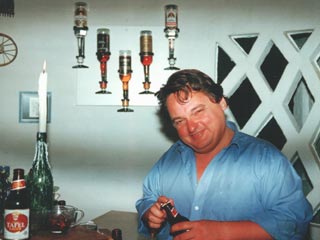 Namibia'97: Sam in seiner Bar